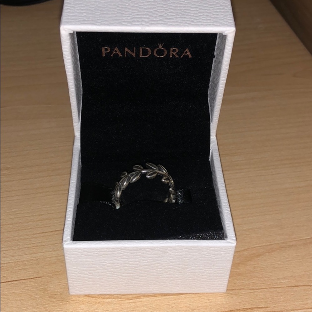 Pandora ring